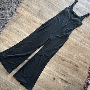 SHEIN Black Boot Cut Sleeveless Jumpsuit